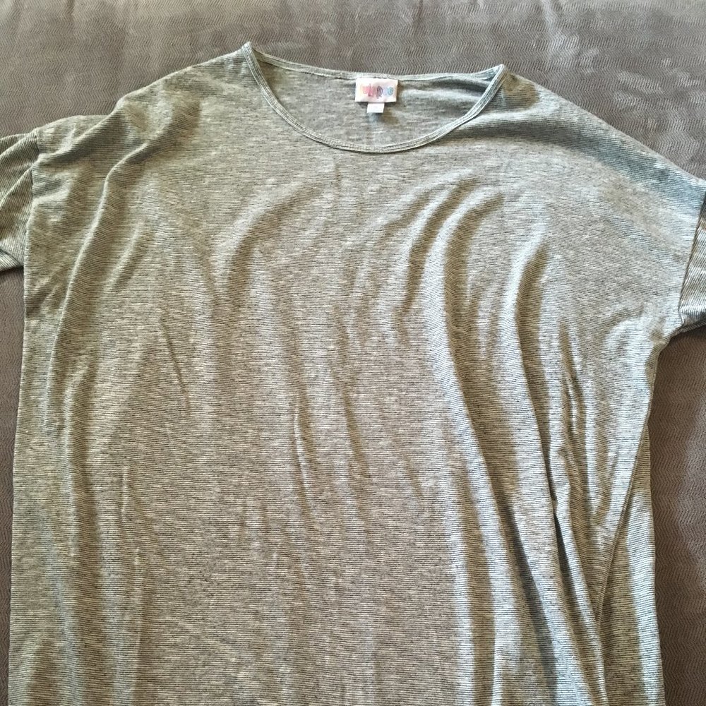 LuLaRoe Medium Gray T-Shirt
